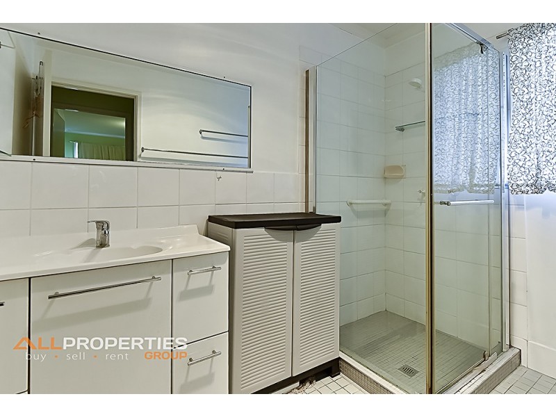 51 Hakari Street, Crestmead QLD 4132