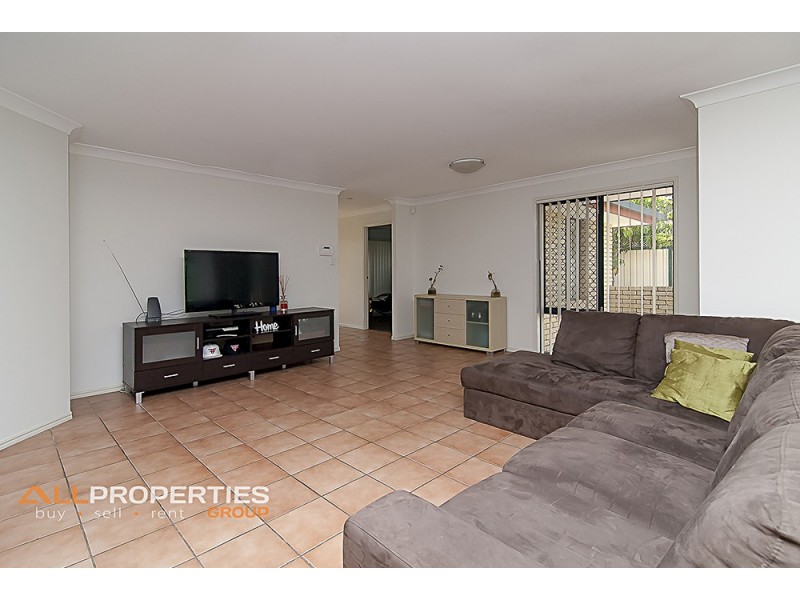 2 McKerrow Crescent, Goodna QLD 4300