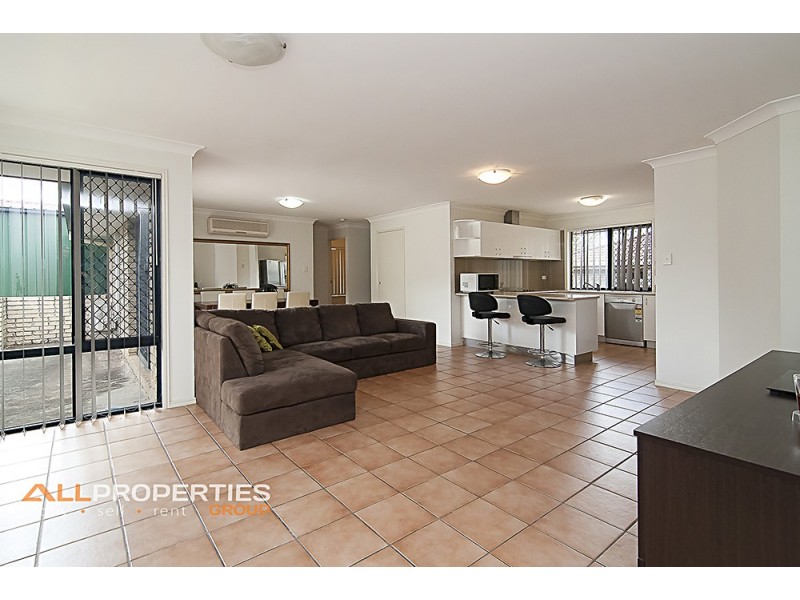 2 McKerrow Crescent, Goodna QLD 4300