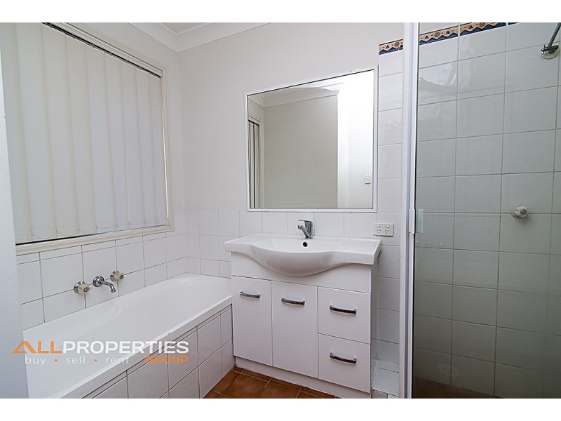 2 McKerrow Crescent, Goodna QLD 4300