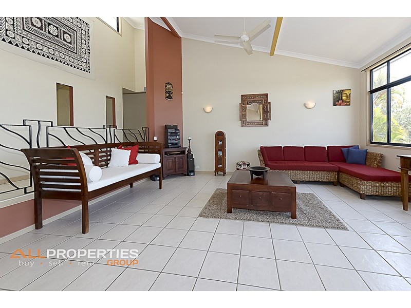 27 Cocas Street, Regents Park QLD 4118