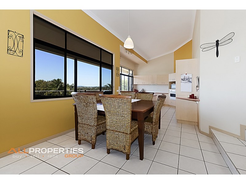 27 Cocas Street, Regents Park QLD 4118