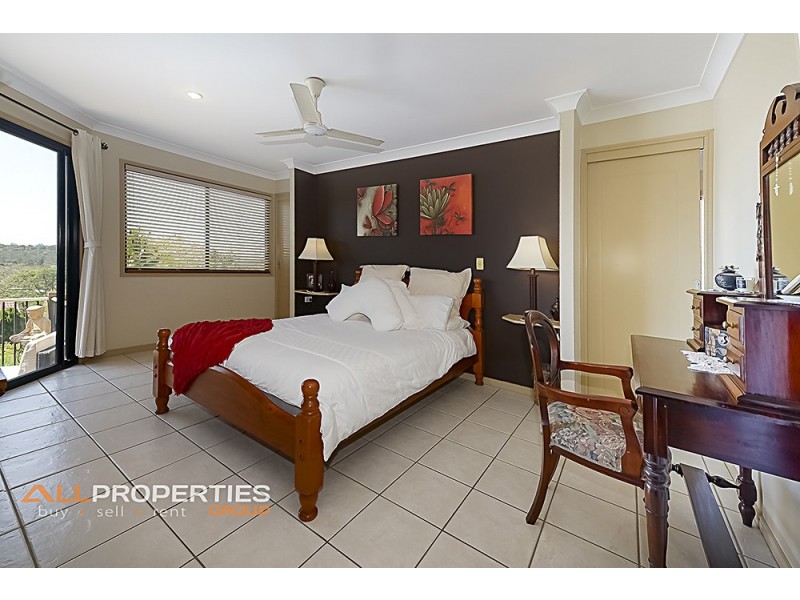 27 Cocas Street, Regents Park QLD 4118