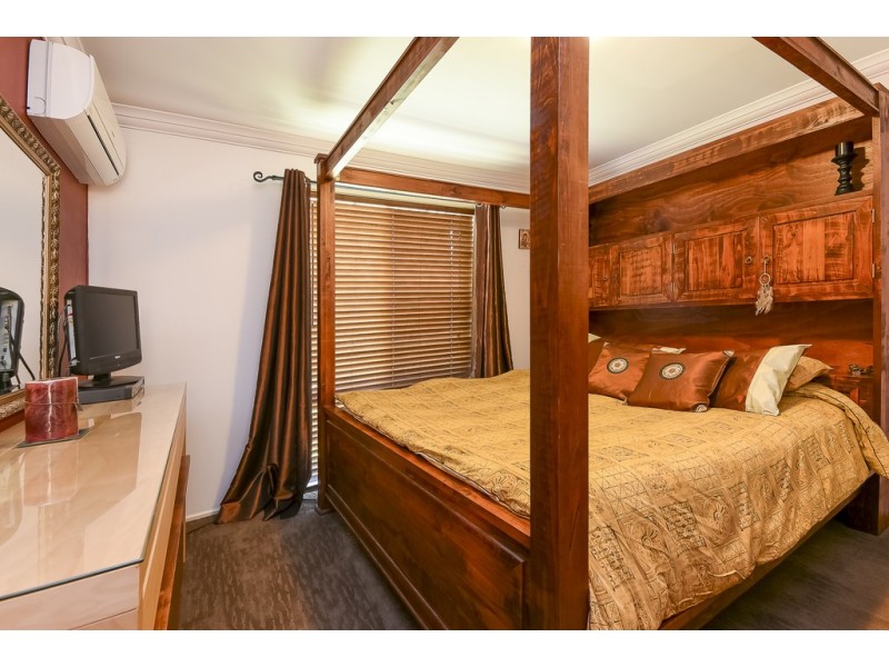 3 Flinders Esp, Parkinson QLD 4115