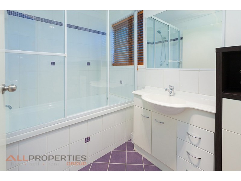 74 Owenia St, Algester QLD 4115