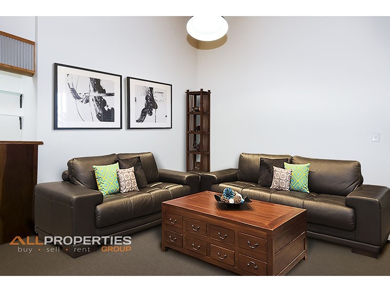 59 Daniel Court, Greenbank QLD 4124