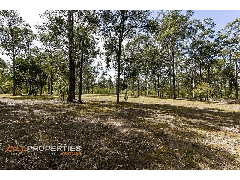 59 Daniel Court, Greenbank QLD 4124