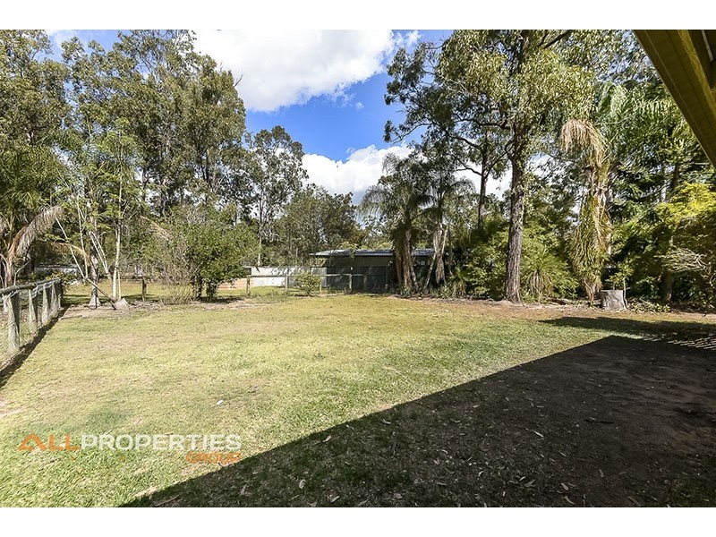 59 Daniel Court, Greenbank QLD 4124