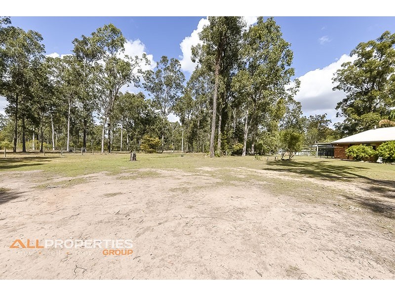 59 Daniel Court, Greenbank QLD 4124