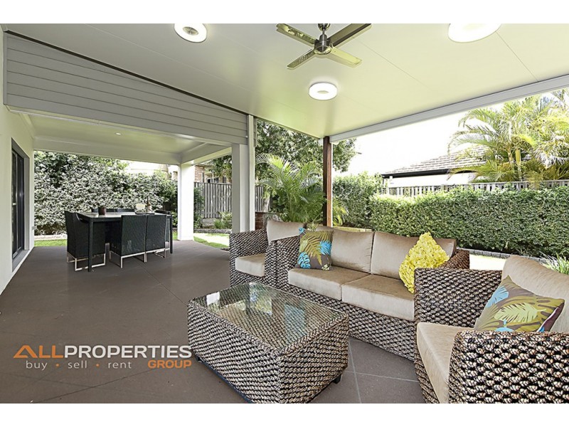 6 Cypress Street, Heathwood QLD 4110