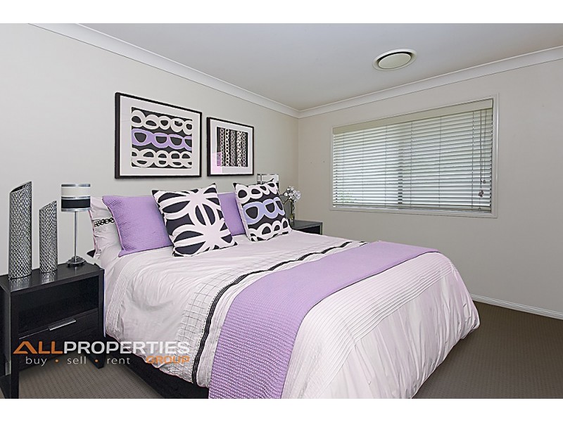 6 Cypress Street, Heathwood QLD 4110