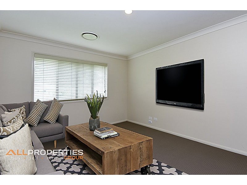 6 Cypress Street, Heathwood QLD 4110