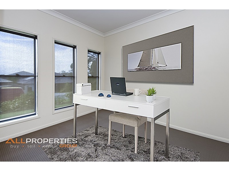 6 Cypress Street, Heathwood QLD 4110