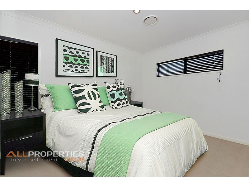 31 Casuarina Circuit, Heathwood QLD 4110