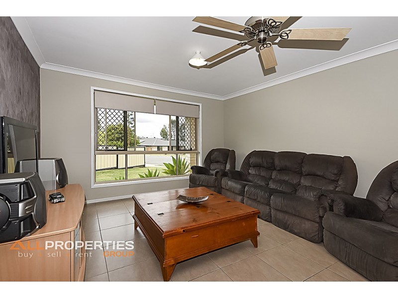 8 Moonlight Place, Jimboomba QLD 4280