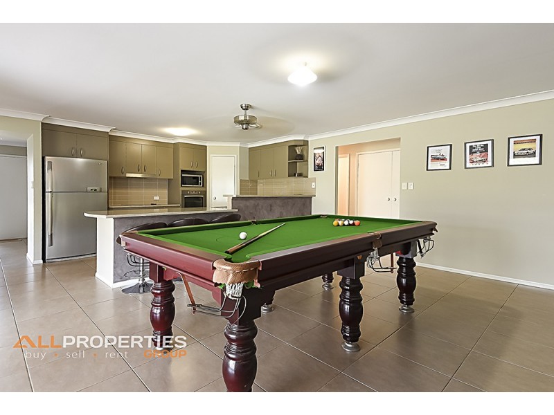 8 Moonlight Place, Jimboomba QLD 4280