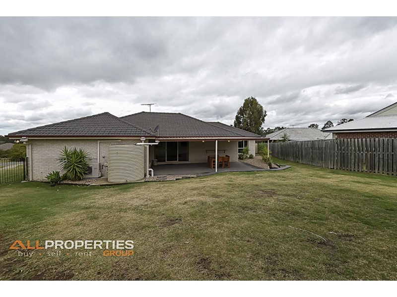 8 Moonlight Place, Jimboomba QLD 4280