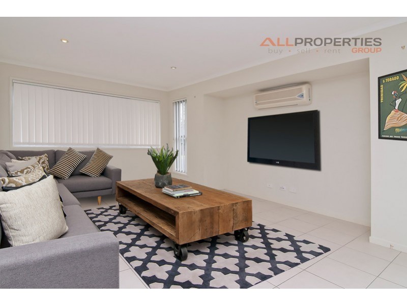 12 Bottlebrush Street, Heathwood QLD 4110