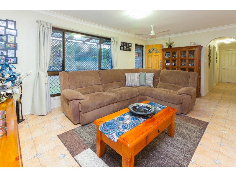 34 Dorachus Drive, Regents Park QLD 4118