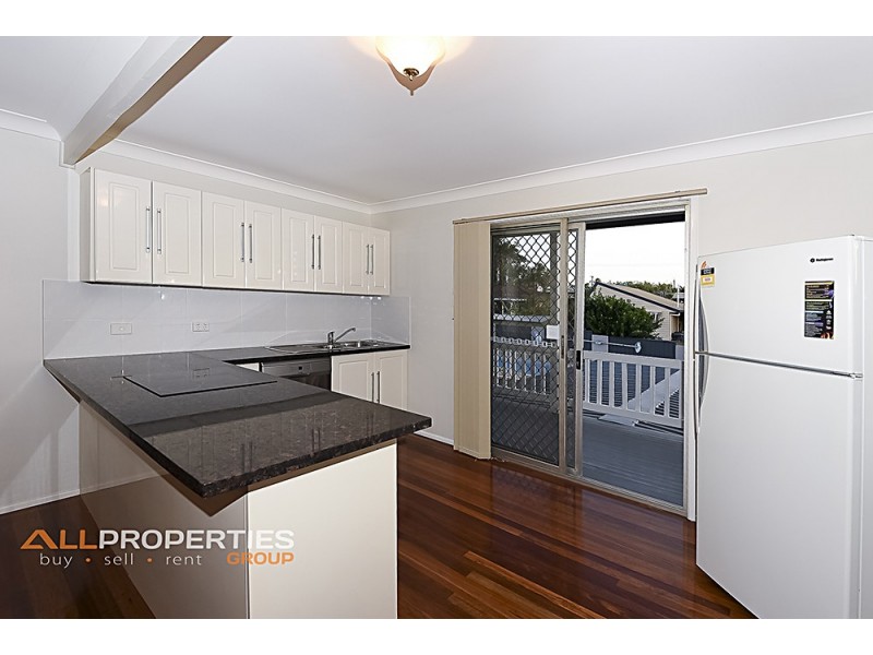 23 Dryade Street, Regents Park QLD 4118