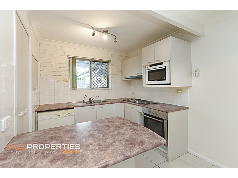 23 Dryade Street, Regents Park QLD 4118