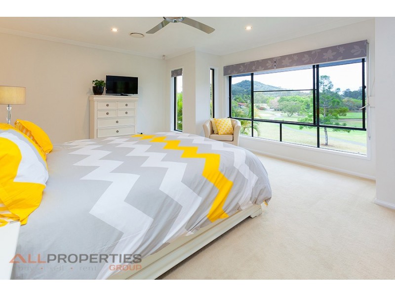 31 The Avenue, Windaroo QLD 4207