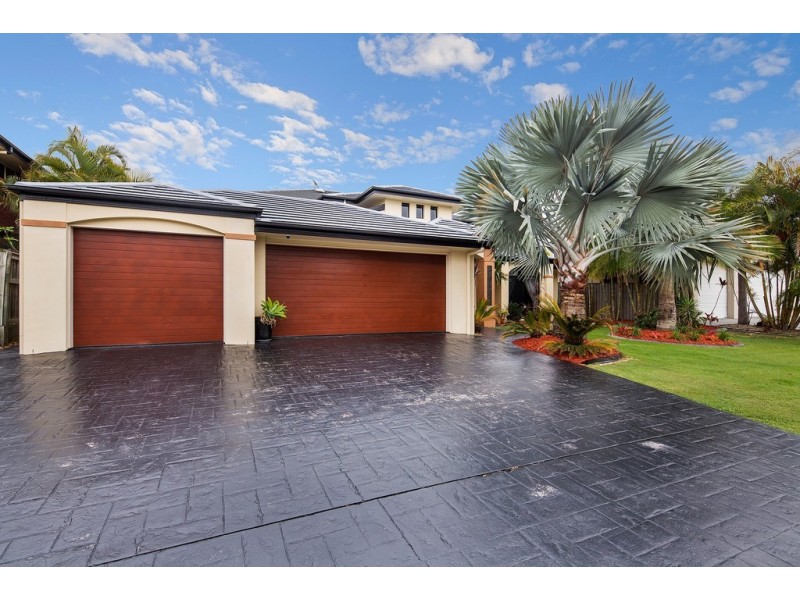 31 The Avenue, Windaroo QLD 4207