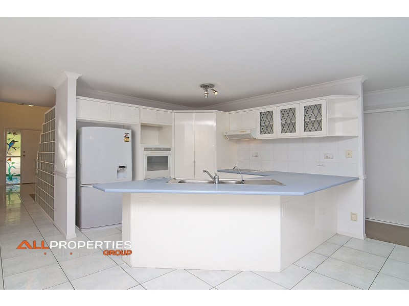 57 Palmerston Court, Munruben QLD 4125