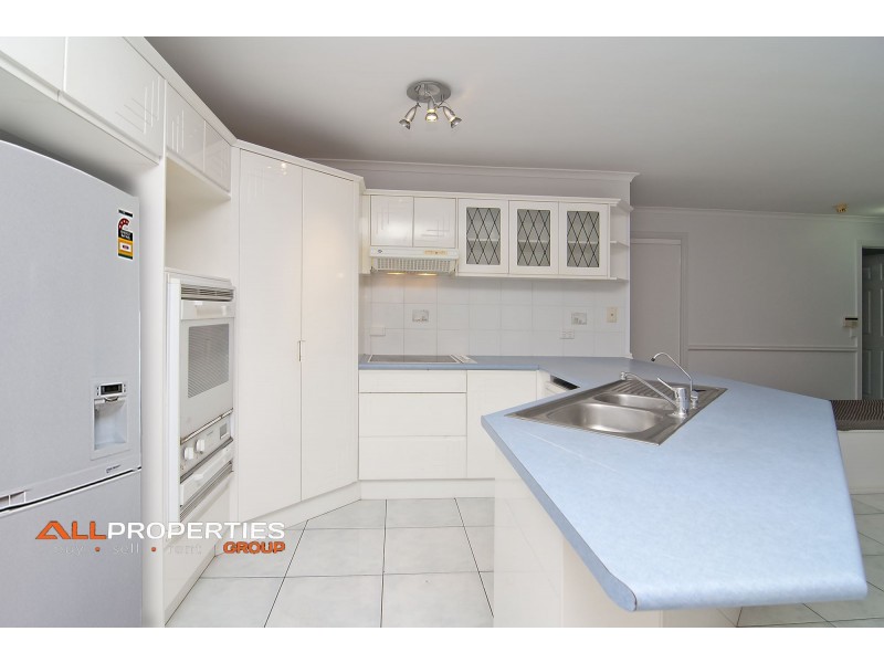 57 Palmerston Court, Munruben QLD 4125