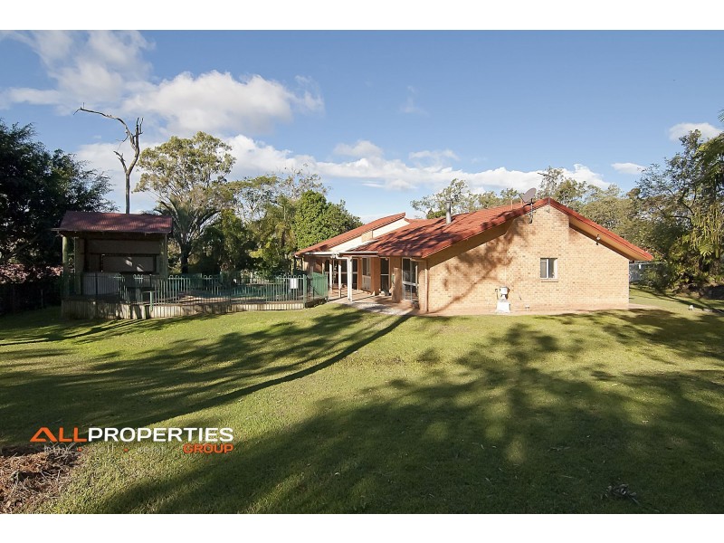 57 Palmerston Court, Munruben QLD 4125
