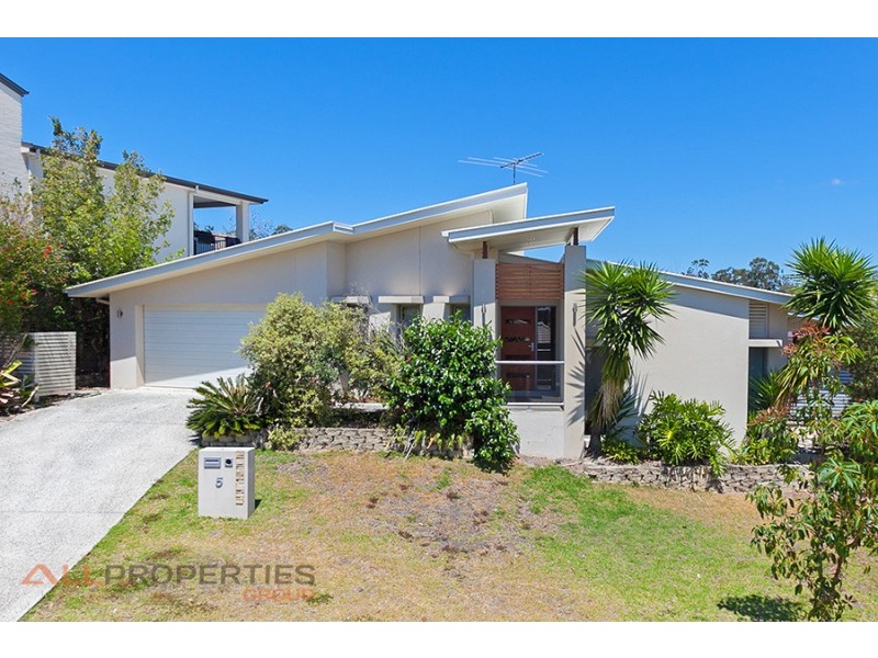 5 Hyde Avenue, Springfield Lakes QLD 4300