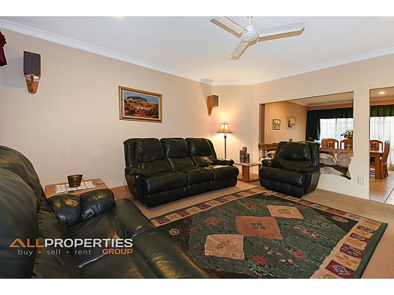 19 Lomond Place, Parkinson QLD 4115