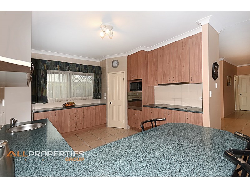 19 Lomond Place, Parkinson QLD 4115