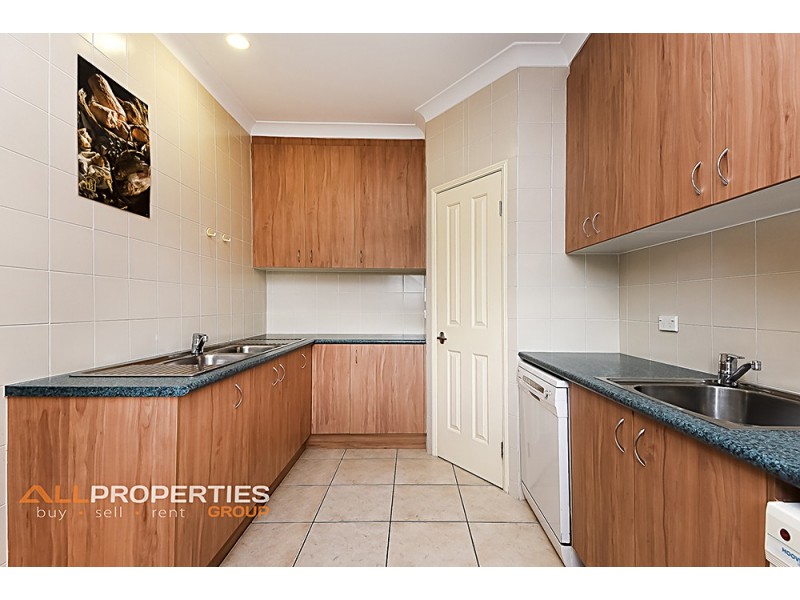 19 Lomond Place, Parkinson QLD 4115