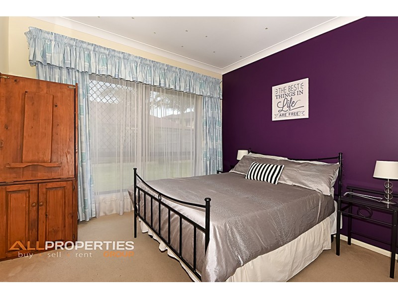 19 Lomond Place, Parkinson QLD 4115