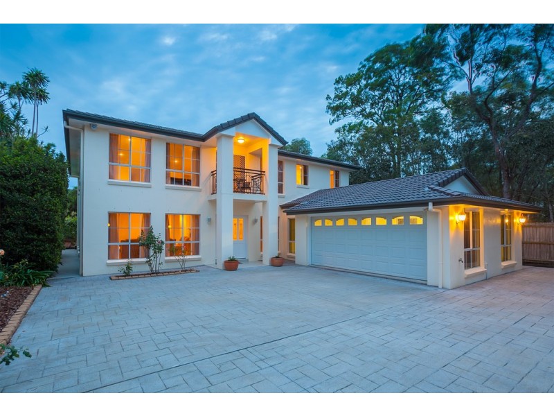 15 Raincliffe Place, Calamvale QLD 4116