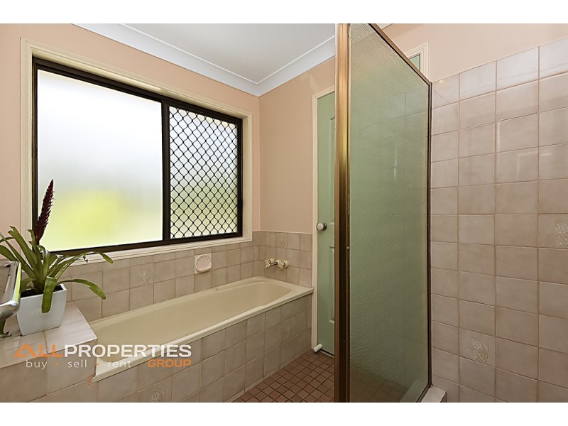 24-40 Daniel Court, Greenbank QLD 4124