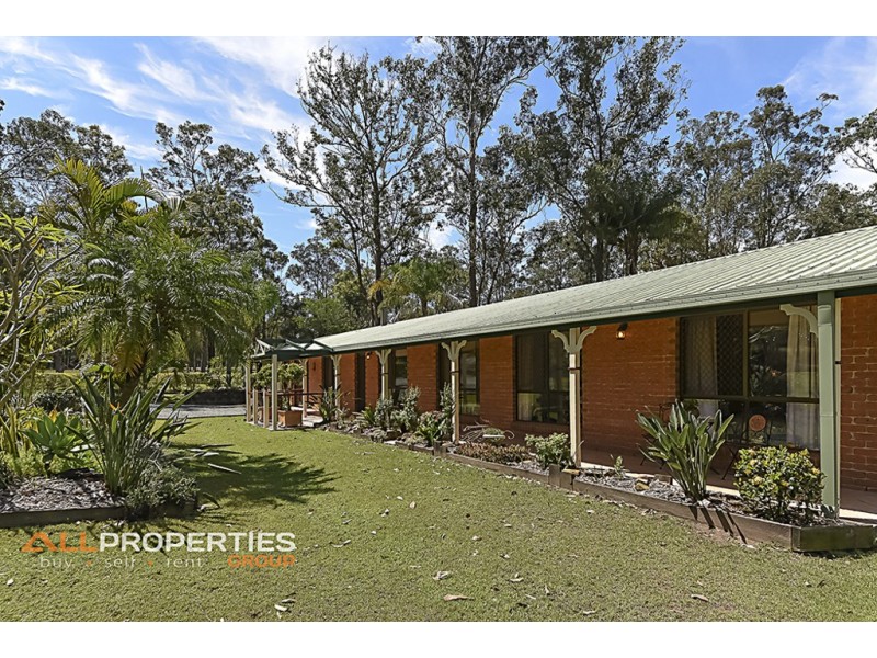 24-40 Daniel Court, Greenbank QLD 4124