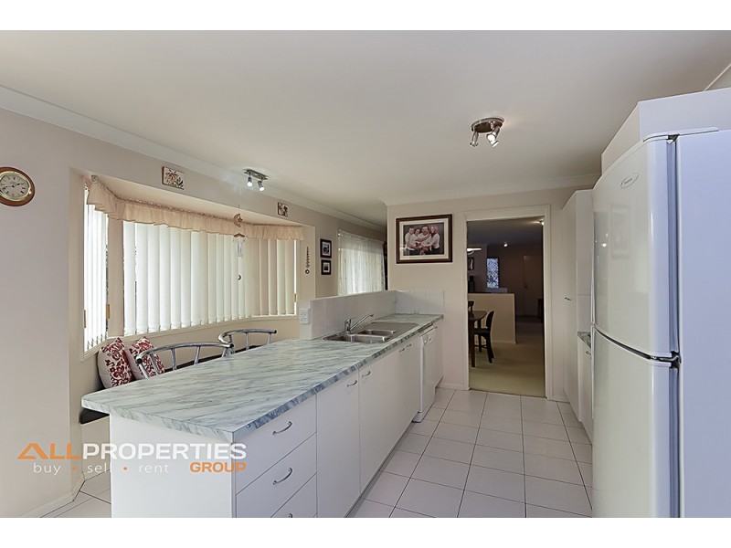10 Bethany Place, Parkinson QLD 4115
