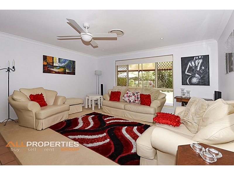 20 St James Street, Forest Lake QLD 4078