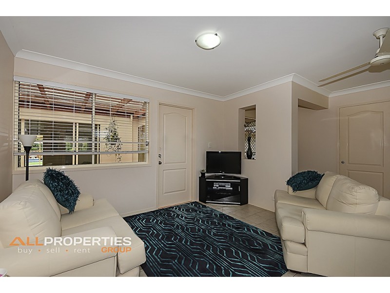 42 Blueberry Ash Court, Jimboomba QLD 4280