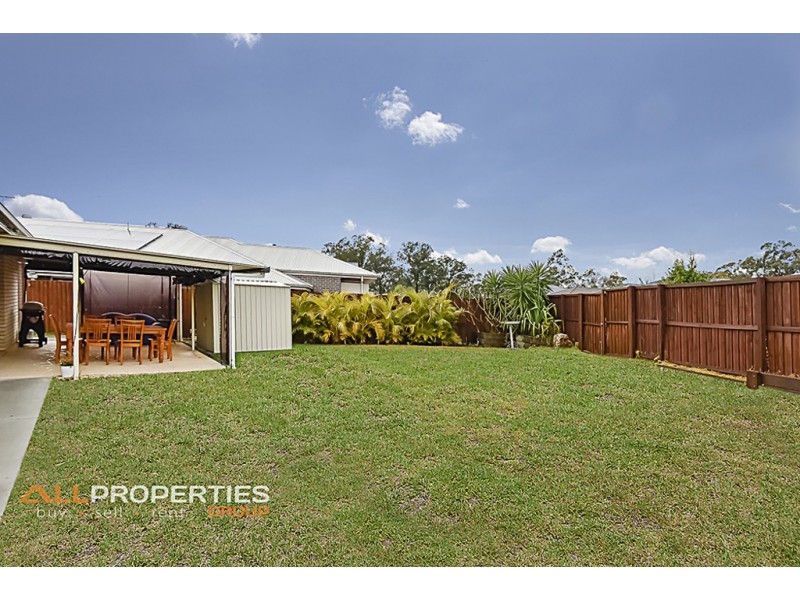 18 Oak Street, Heathwood QLD 4110