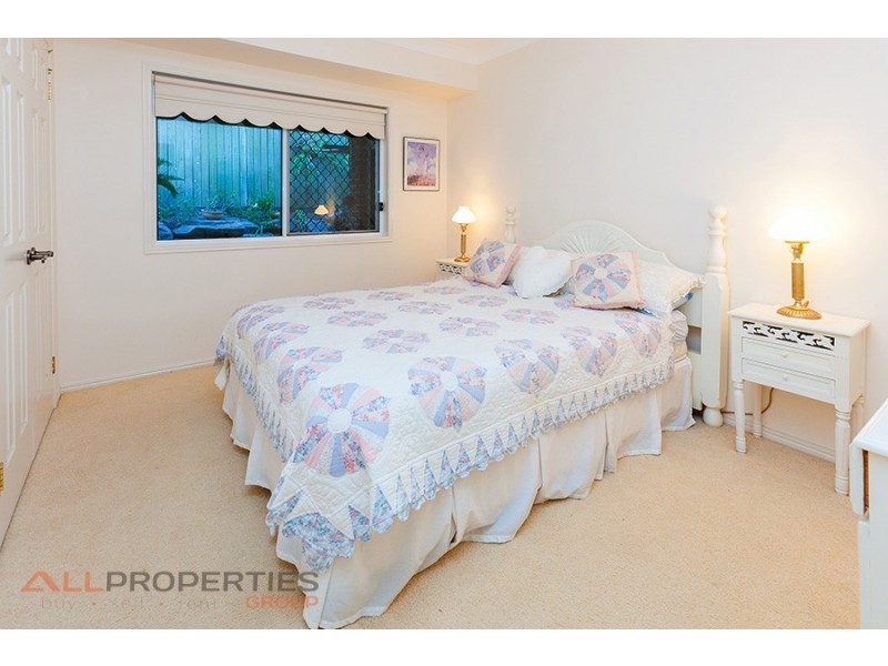 4 Sandlewood Close, Moggill QLD 4070