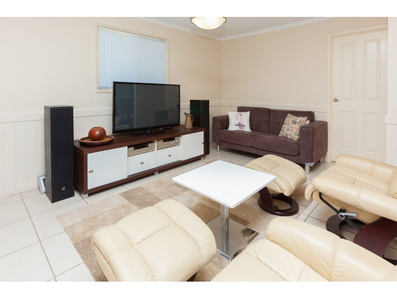 7 Moffatt Road, Waterford West QLD 4133