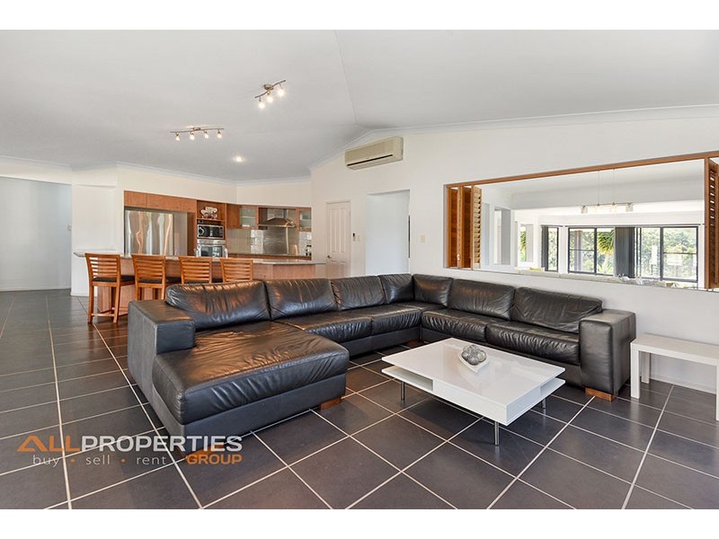 11-13 Cockatiel Court, Greenbank QLD 4124