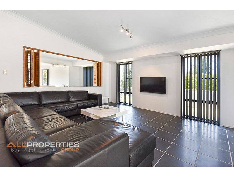 11-13 Cockatiel Court, Greenbank QLD 4124