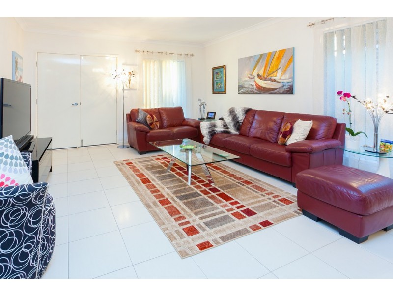 2/422 Benhiam Street, Calamvale QLD 4116