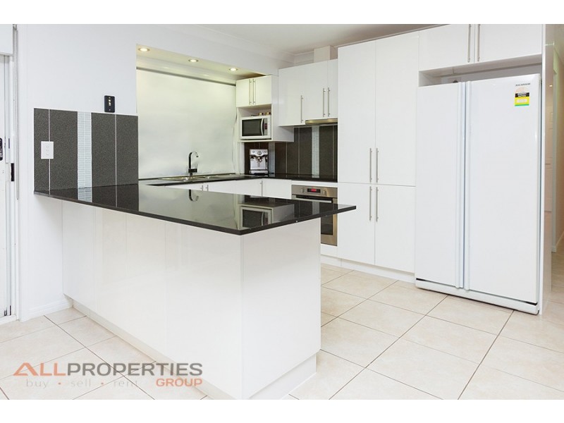 46 First Ave, Marsden QLD 4132