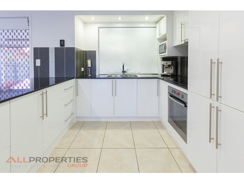 46 First Ave, Marsden QLD 4132