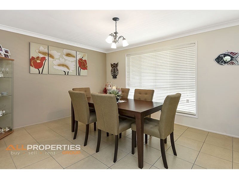 10 GREYGUM CT, Regents Park QLD 4118